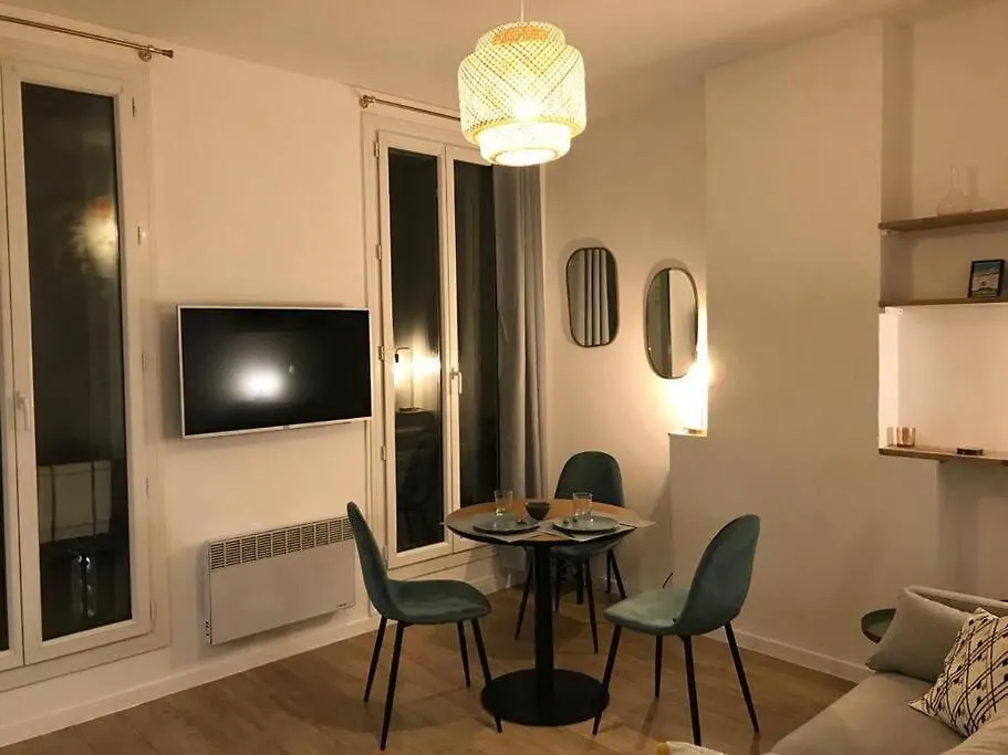Apartment Appartement Vieux-Port/ 2 Min Du Metro Estrangin Marseille