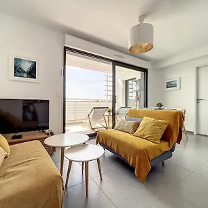 Apartment The Sunrise - Panier - Sea View -cozy - Les Freres De La Loc', Marseilles
